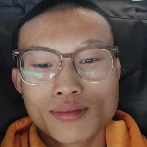 25岁岁四川单身帅哥 - 抚州吉缘网